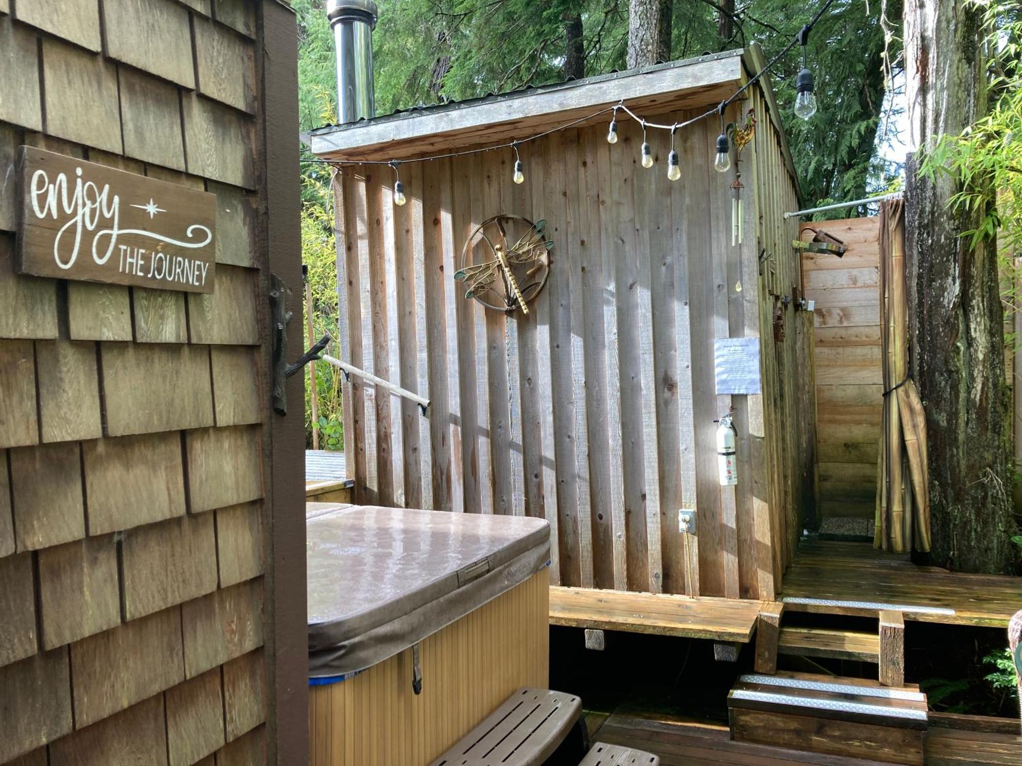 Forest Sweet Retreat Hot Tub & Wood Fired Sauna ยูคลูเลต ภายนอก รูปภาพ