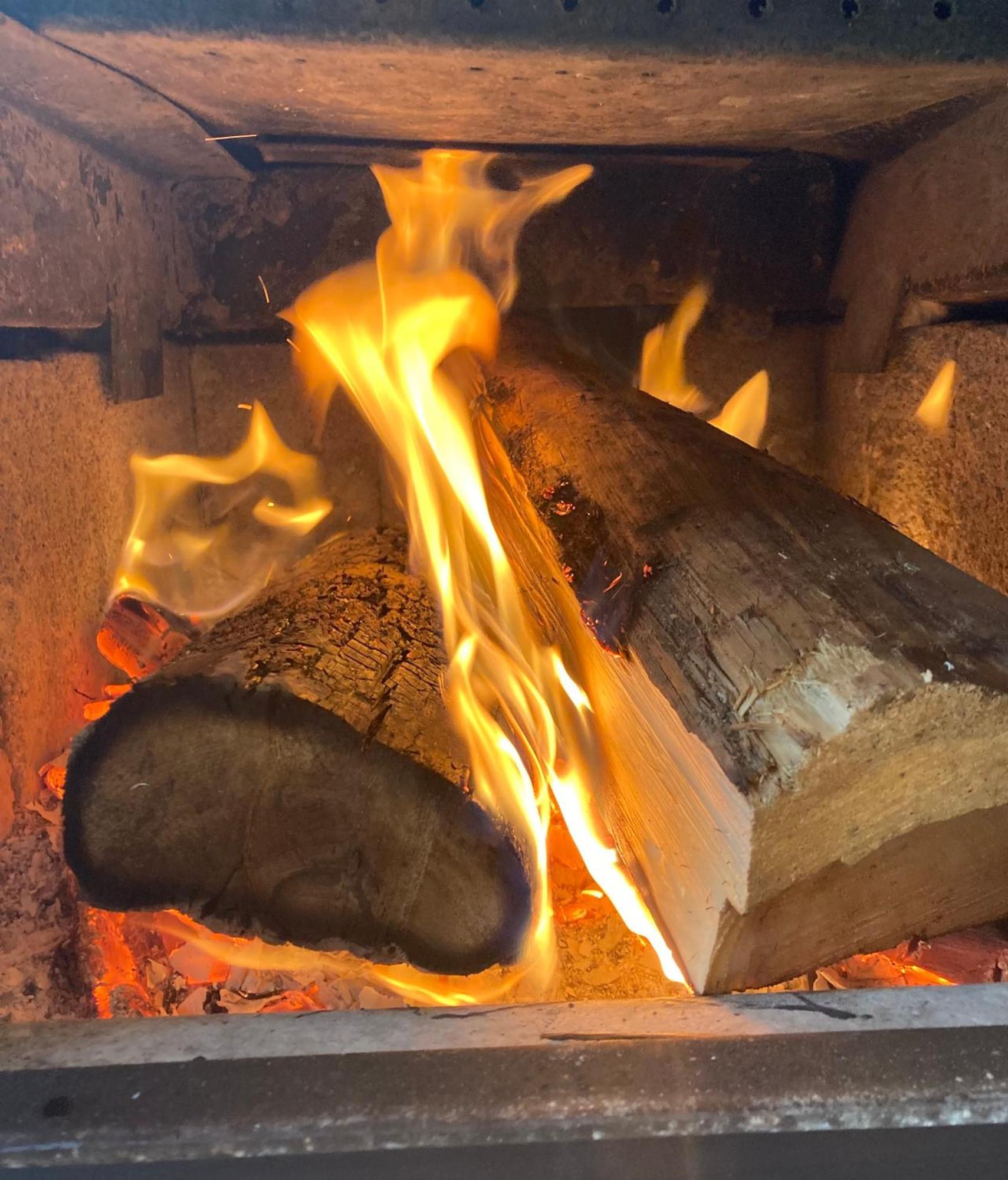 Forest Sweet Retreat Hot Tub & Wood Fired Sauna ยูคลูเลต ภายนอก รูปภาพ